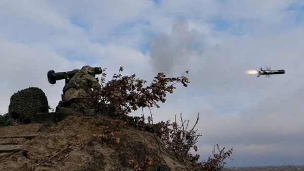  कमजोर हिस्सों पर जैवलिन मिसाइल 'चोट' करती है