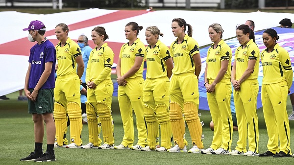 न्यूजीलैंड ने नाम किया कैच, ऑस्ट्रेलिया ने जीता मैच-