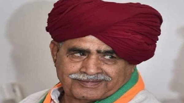 वो 1965 के युद्ध में पाकिस्तान युद्धबंदी भी रहे थे