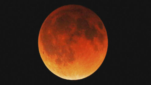 प्रभु का नाम लें और इन मंत्रों का जाप करें प्रभु का नाम लें और इन मंत्रों का जाप करें