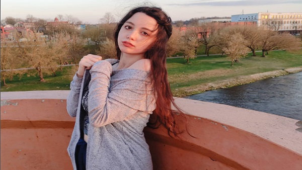 मॉडल बोली- मैं पानी को छूती तो मर जाती 