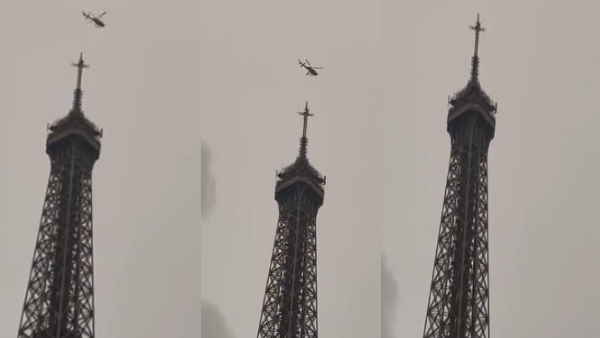 डियो एंटीना को हेलिकॉप्टर से ऊपर एयरलिफ्ट किया गया 