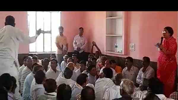 'मैंने किसी से भी कोई पैसे नहीं लिए हैं'