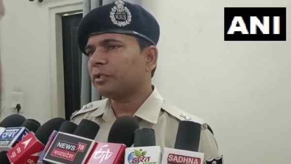 सिंगरौली से रीवा पुलिस ने किया गिरफ्तार सिंगरौली से रीवा पुलिस ने किया गिरफ्तार