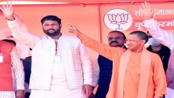 कौन हैं राजेश चौधरी