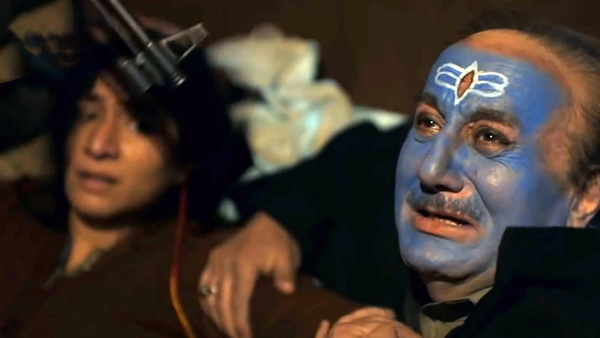 भाई चावल के ड्रम में छुपे हुए थे