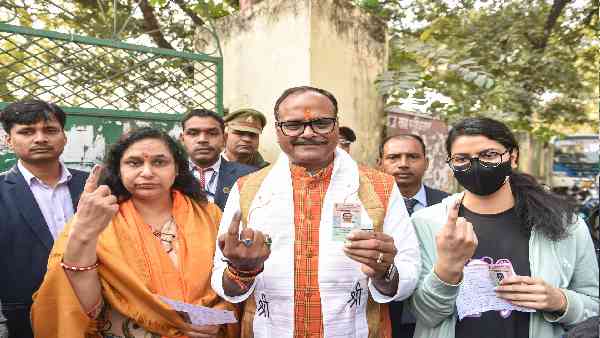 कांग्रेस से शुरू की थी राजनीति