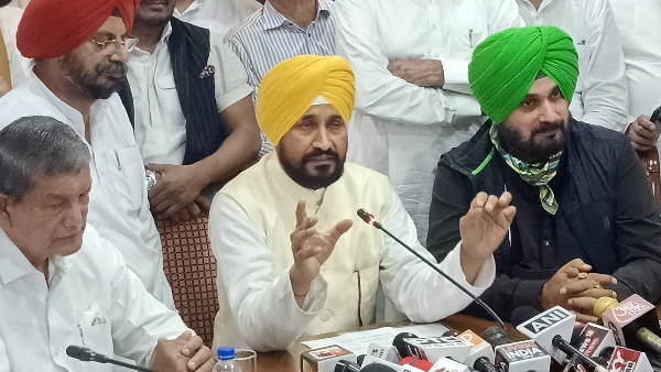 क्या चन्नी को सीएम चेहरा बनाए जाने से नाराज थे सिद्धू?