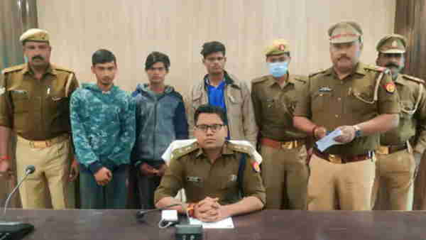 पिछले एक साल से चल रहा था प्रेम-प्रसंग