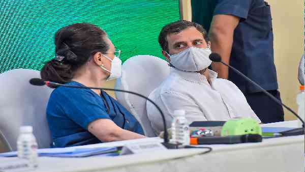 पंजाब में सत्ता से बुरी तरह बेदखल हुई कांग्रेस