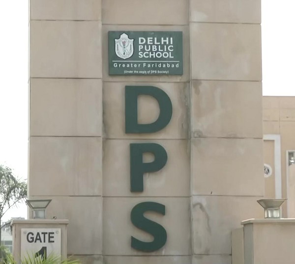 मुझे भी प्रताड़ित किया था मुझे भी प्रताड़ित किया था