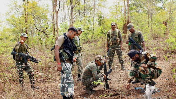 कारगर रहा है स्थानीय युवाओं का नक्सलियों के खिलाफ इस्तेमाल 