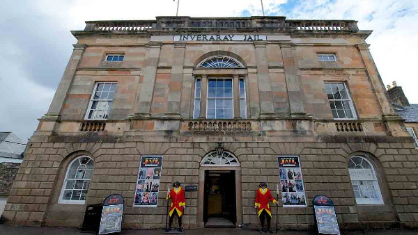 घोस्ट हंटर ने ब्रिटेन के जेल में कैद किया ये नजारा