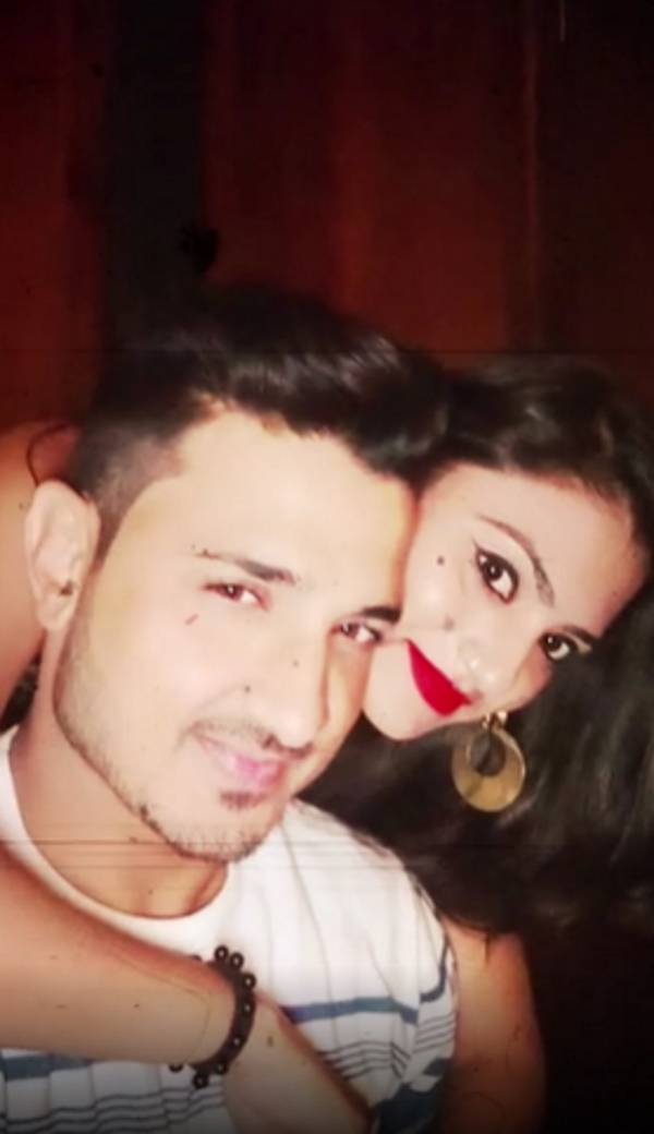  अनीश (32) जयपुर के हसनपुरा का रहने वाला