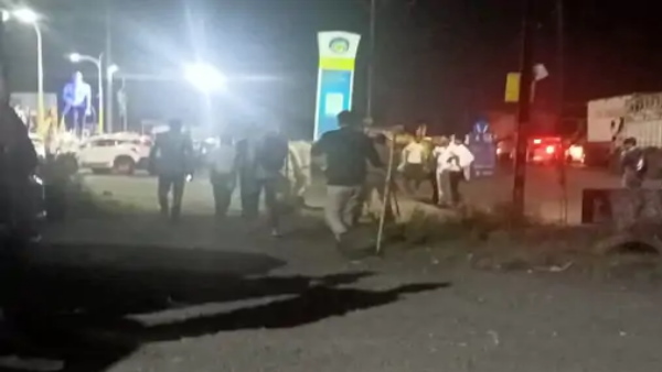  कुलदीप पर हमला कर दिया