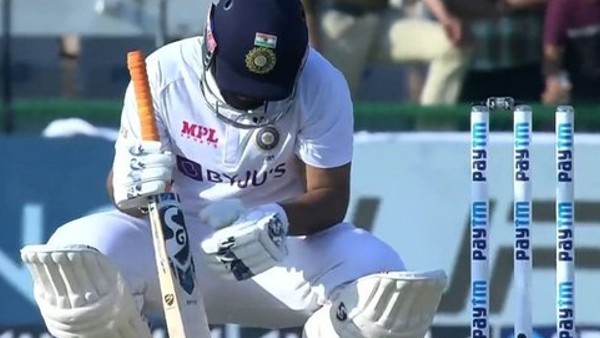 मयंक अग्रवाल के आउट होने से नाराज हुए फैन्स