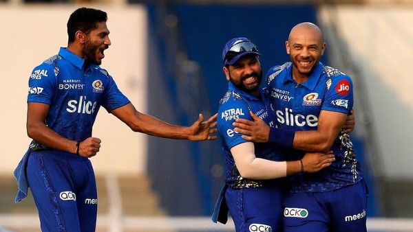 स्लो ओवर रेट पर लगे रनों का जुर्माना