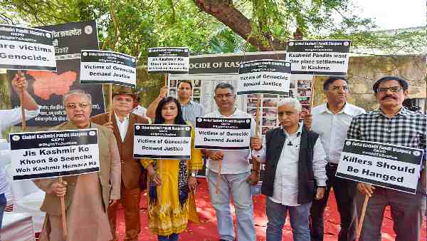 कश्मीरी हिंदुओं को न्याय दिलाने की हो रही है मांग