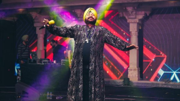 होली के दिन किया उद्घाटन