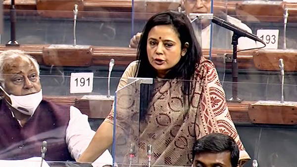 रिकॉर्ड से हटाए गए महुआ मोइत्रा के भाषण के कुछ हिस्से