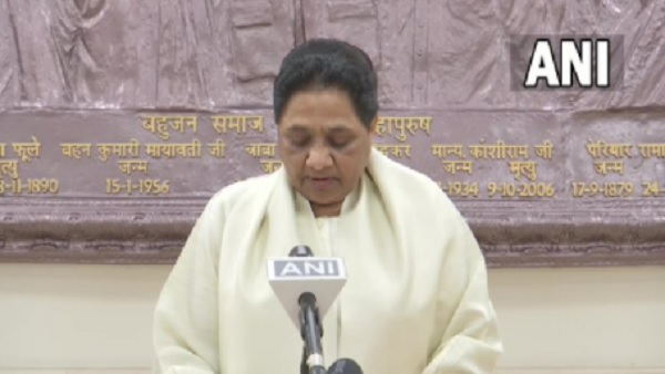 सपा से मुसलमानों की नाराजगी में अवसर