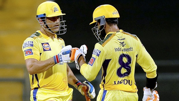 40 साल 262 दिन की उम्र में पचासा ठोका