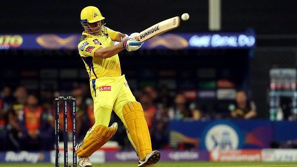 क्या अगले सीजन खेलते नजर आयेंगे धोनी