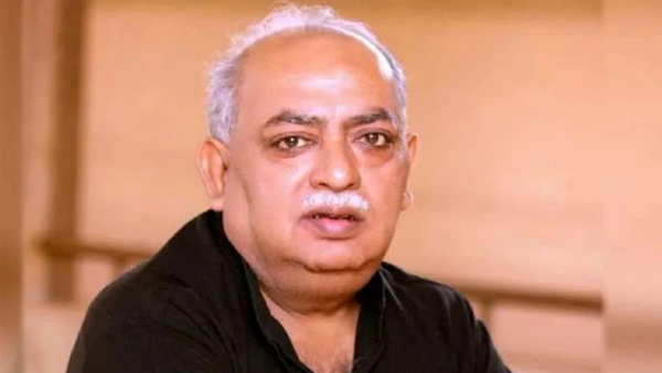 घर के बाहर बढ़ाई गई सुरक्षा