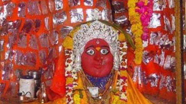 केवल पुरुष कर सकते है देवी दर्शन, महिलाओं के लिए है प्रवेश वर्जित !