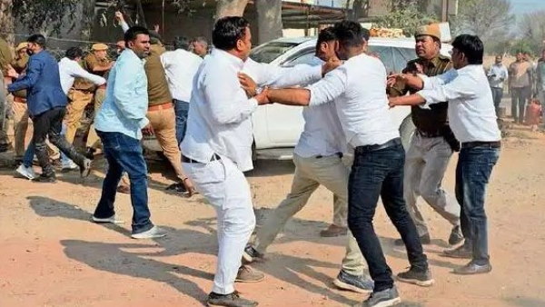 सदस्यता अभियान को लेकर एक कार्यक्रम में हिस्सा लेने के आ रहे 