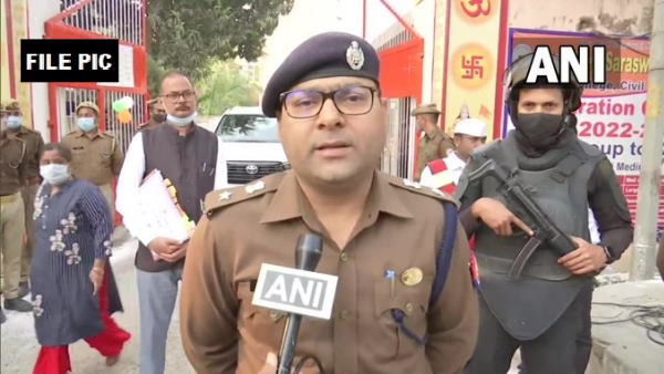 prayagraj BJP worker death case 4 policemen suspended for negligence prayagraj BJP worker death case 4 policemen suspended for negligence