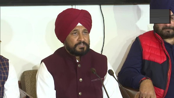 Punjab Chief Minister Channi loss elections from both the assembly seats, Sidhu left the command of Congress also 