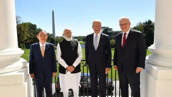 रूस से भारत बनाए दूर- सांसद