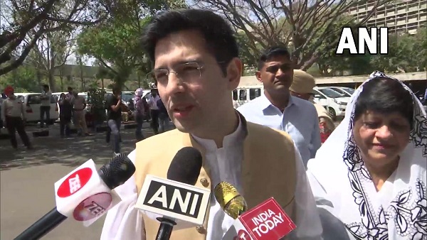 कौन हैं राघव चड्ढा?