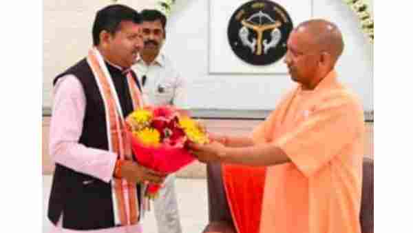 राकेश राठौर गुरू की सादगी के हर कोई कायल