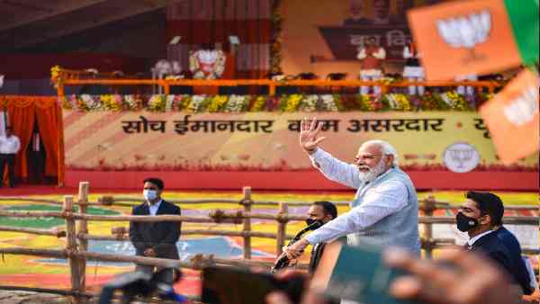 पीएम मोदी ने पिछले चुनाव से ज्यादा रैलियां कीं