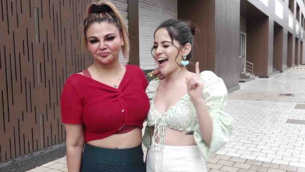 दोनों के बीच है अच्छी दोस्ती