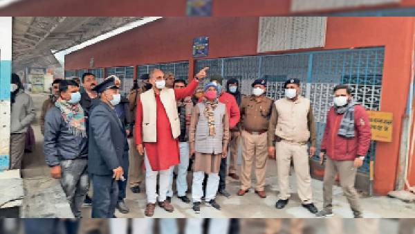 हावड़ा के लिए भी मिलेंगी सीधी ट्रेनें