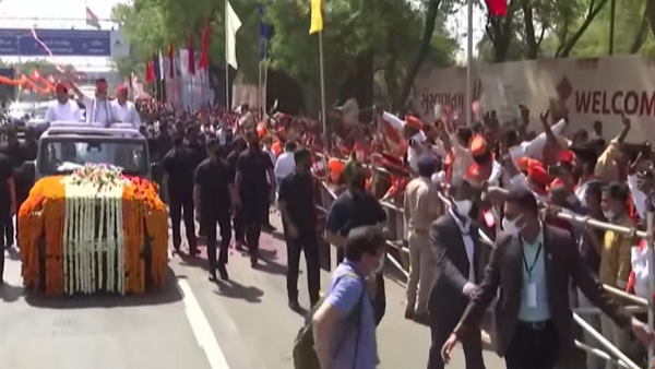 Watch Video: PM Narendra Modi roadshow in Ahmedabad, Gujarat Watch Video: PM Narendra Modi roadshow in Ahmedabad, Gujarat
