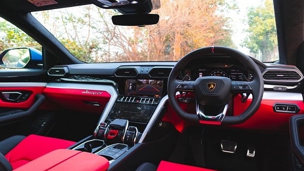 कार की खासियत