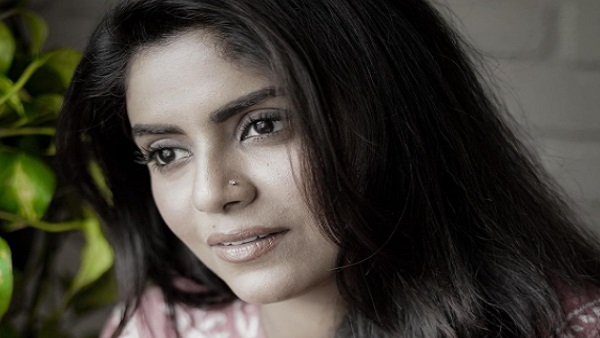 'मैं उस वक्त कुंवारी थी, मुझे इन बातों का मतलब भी नहीं पता था...' 'मैं उस वक्त कुंवारी थी, मुझे इन बातों का मतलब भी नहीं पता था...'