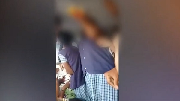 सरकारी स्कूल के छात्र हैं सभी बच्चे