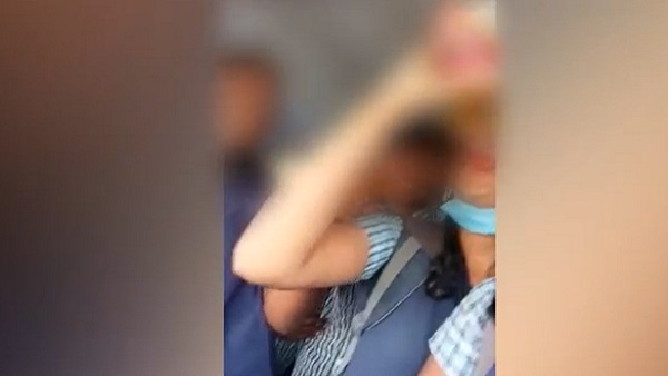 जिला अधिकारी ने कहा- घटना स्कूल के बाहर हुई