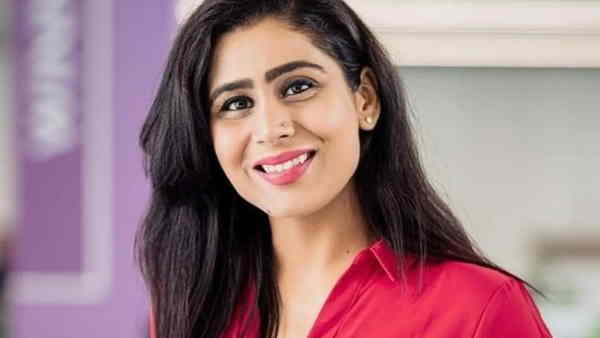 गजल अलघ बनीं मां