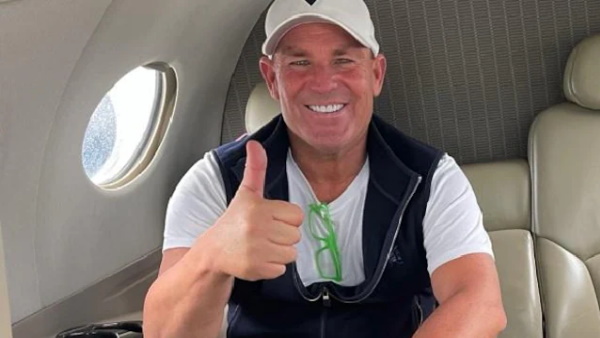 विवादों से रहा है वार्न का नाता