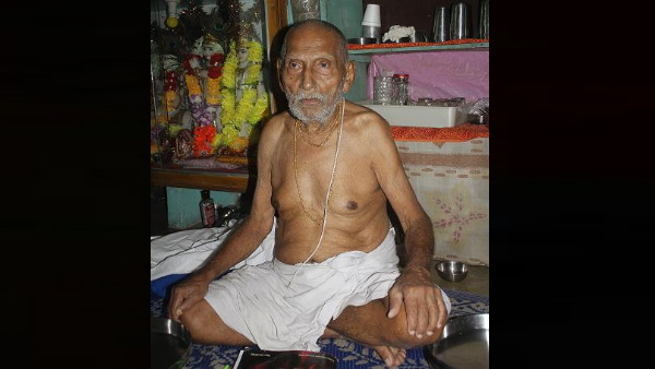 ब्रह्मचर्य के नियम के पालन ने बनाया फिट, रोज करते हैं योग