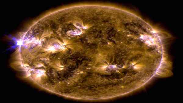 सूरज पर वैज्ञानिकों की सोच से भी तीन गुना तेज ध्वनि तरंगें सूरज पर वैज्ञानिकों की सोच से भी तीन गुना तेज ध्वनि तरंगें