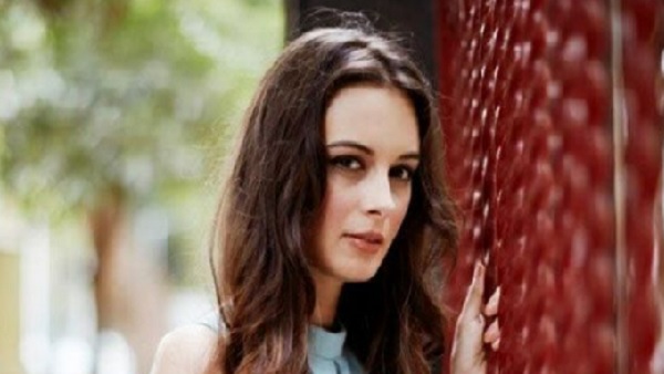 एवलिन ने तुषार भिंडी से शादी की है