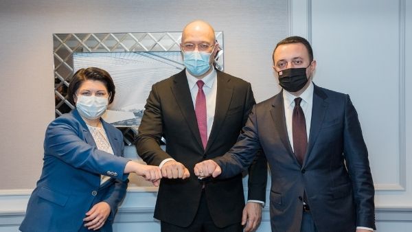 यूरोपीयन यूनियन में शामिल होने की कोशिश 