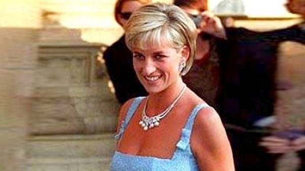 बिना शर्त बीबीसी ने मांगी माफी